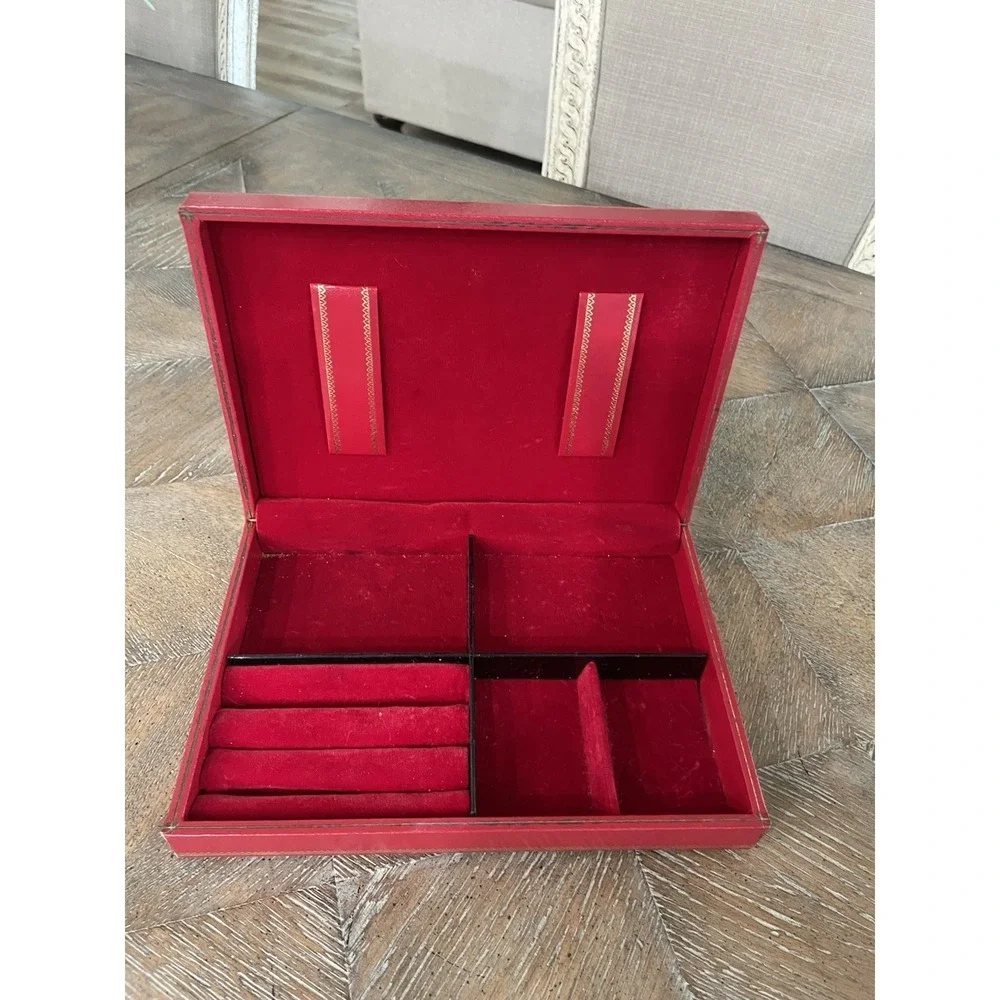 Vtg Red Leather Swank Men's Valet Cufflink Jewelry Box Sweden Fleur de Lis Crest